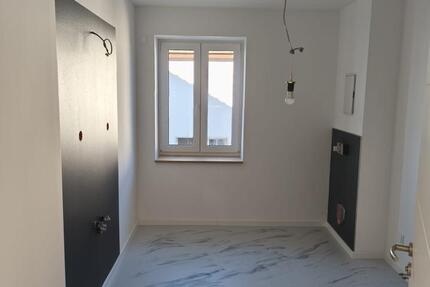 Top sanierte 2 Raum Wohnung 2 zimmer