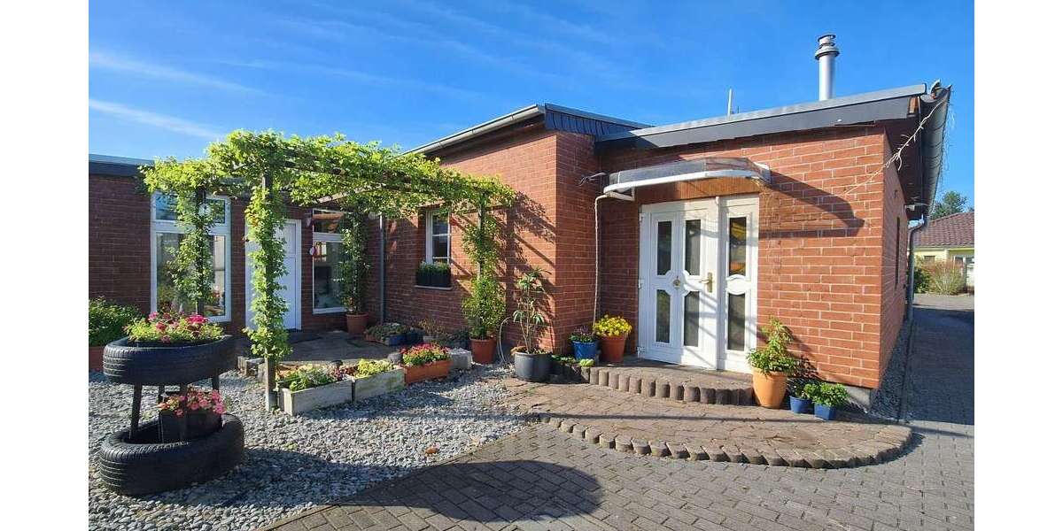 Einfamilienhaus Sachsen-Anhalt - Burg Burg - 5 Zimmer, 160 m&sup2;, 265.000&euro; | Angebot:26100539