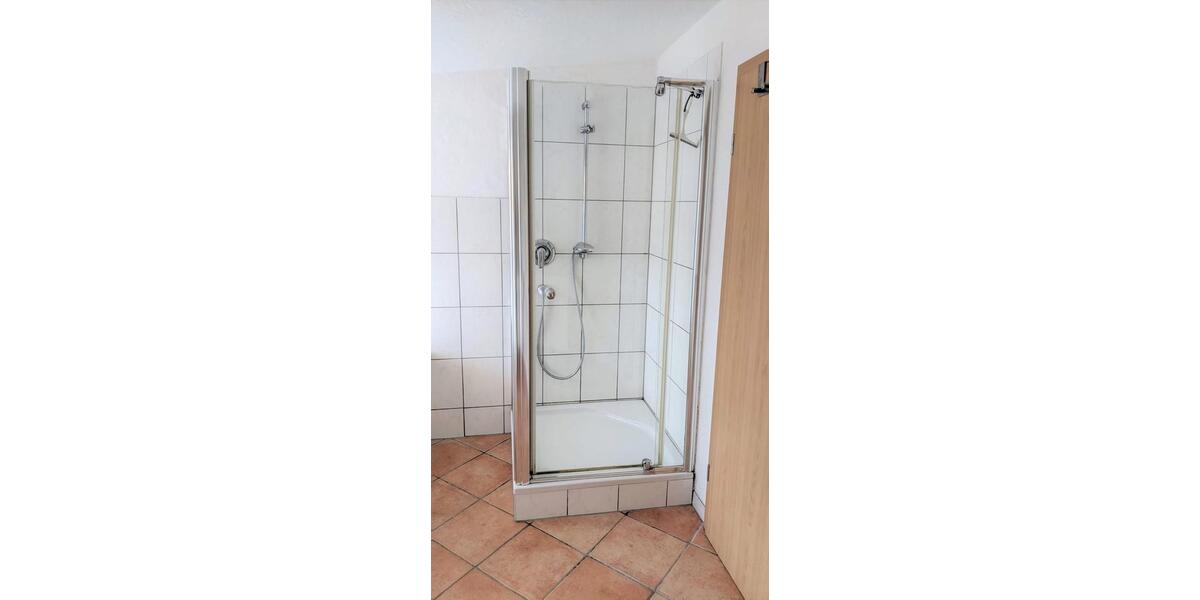 Dachgeschoßwohnung Schönebeck (Elbe) - 2 Zimmer, 74 m&sup2;, 429&euro; | Angebot:26663982