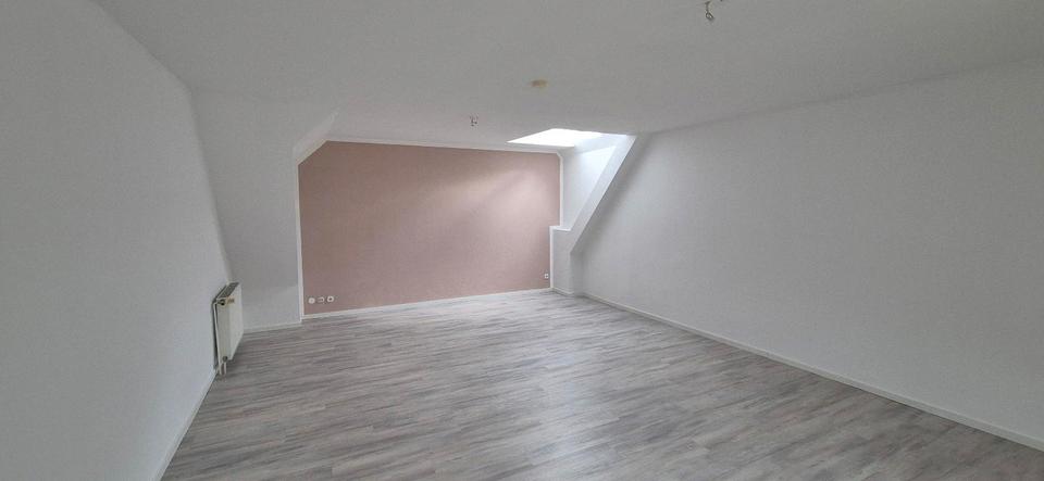 Dachgeschoßwohnung Egeln - 3 Zimmer, 110 m&sup2;, 775&euro; | Angebot:25456962