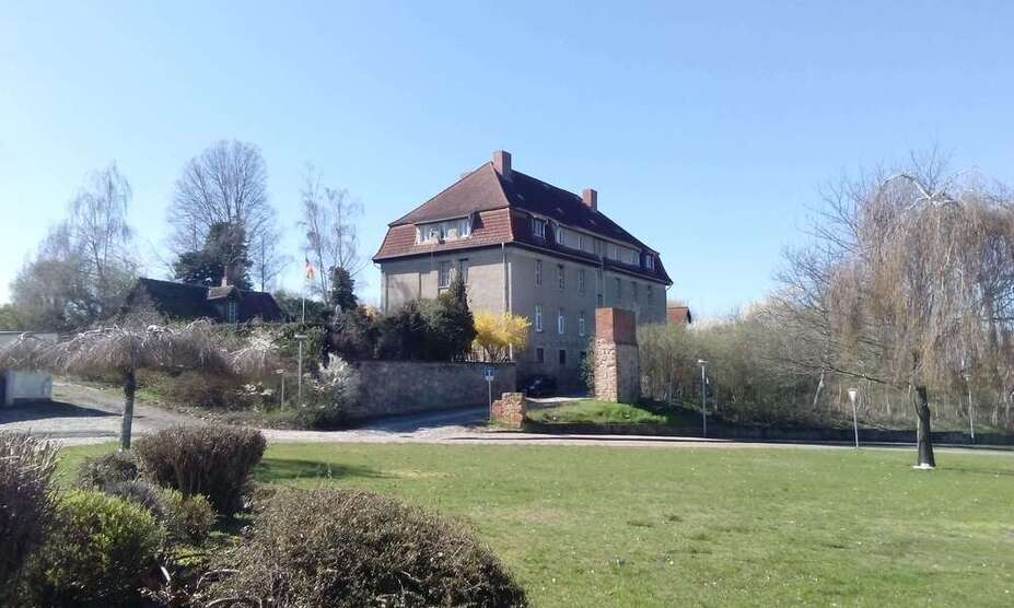 Wohnung zum Mieten in Klein Wanzleben 469 € 120 m² 5 zimmer