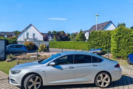 Opel Insignia 118.000 km 14.500 &euro; Magdeburg 39118
