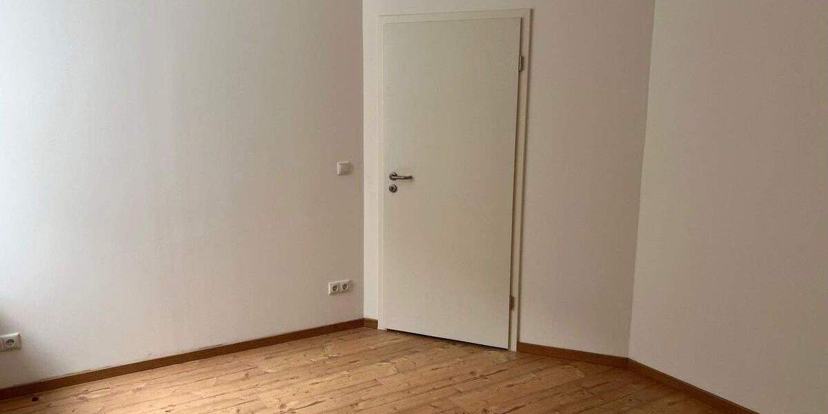 Etagenwohnung Oschersleben - 2 Zimmer, 68 m&sup2;, 646&euro; | Angebot:24873995