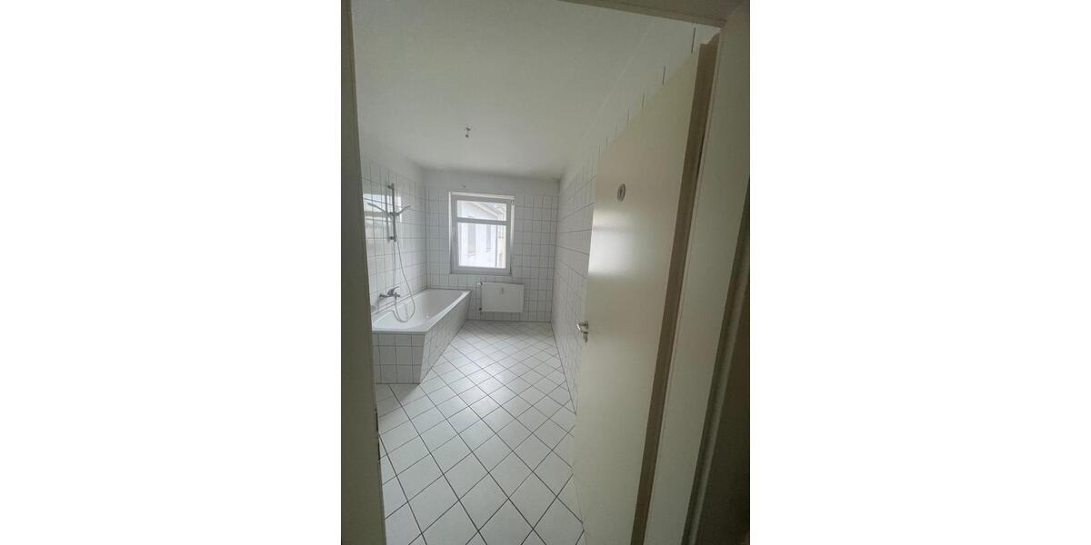 Dachgeschoßwohnung Magdeburg Leipziger Straße - 2 Zimmer, 52 m&sup2;, 80.000&euro; | Angebot:24750699