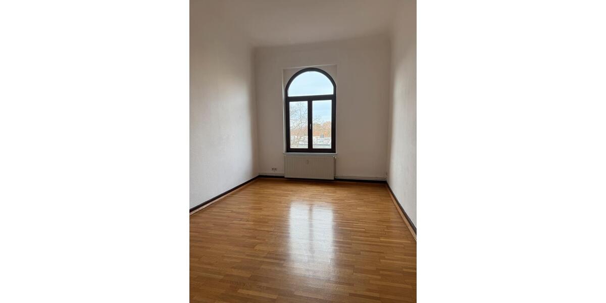 Etagenwohnung Magdeburg Alte Neustadt - 4 Zimmer, 133 m&sup2;, 900&euro; | Angebot:24534657
