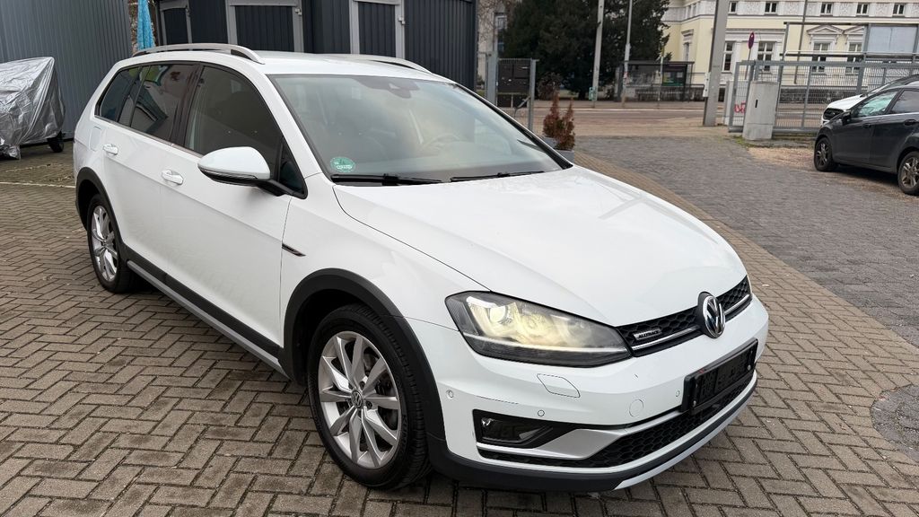 VW Golf 360.000 km 8.900 &euro; Magdeburg 39112