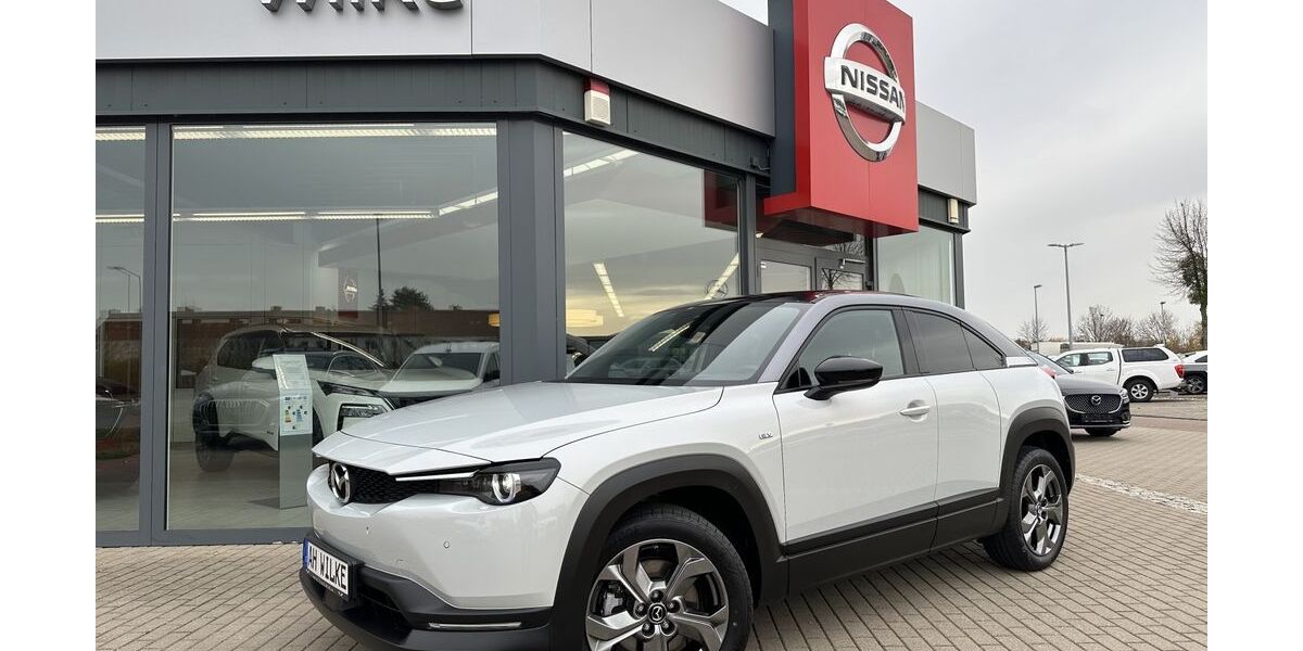 Mazda MX-30 3.200 km 17.490 &euro; Magdeburg 39120