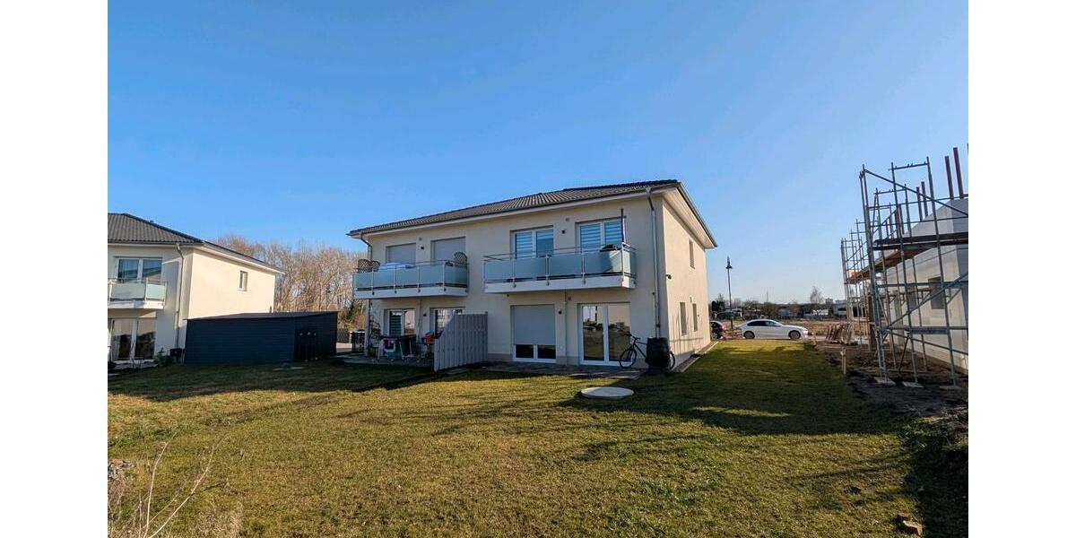 Doppelhaushälfte Barleben - 4.5 Zimmer, 128 m&sup2;, 1.679&euro; | Angebot:25392002