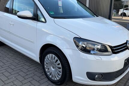 VW Touran 248.000 km 5.490 &euro; Magdeburg 39112