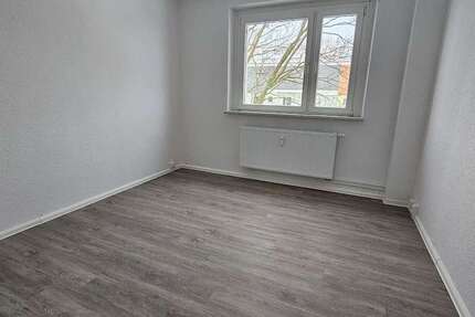 Wohnung Magdeburg Lemsdorf - 3 Zimmer, 57 m&sup2;, 415&euro; | Angebot:24871174