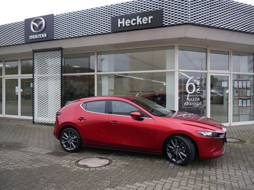 Mazda 3 4.000 km 25.800 € Schönebeck (bei Magdeburg) 39218