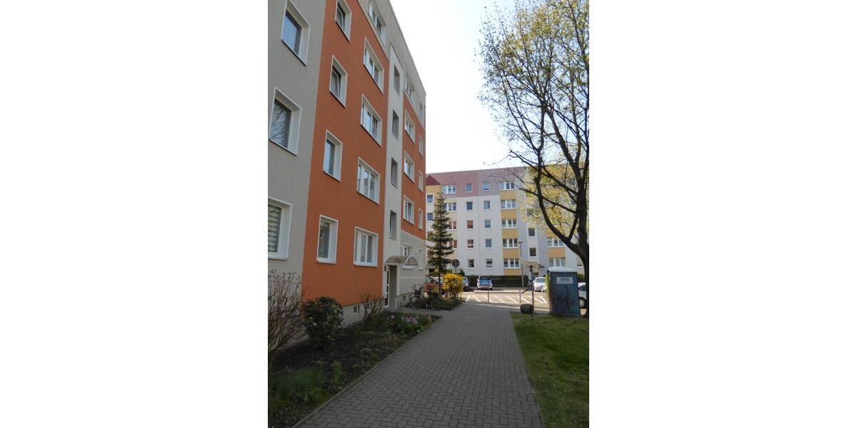 Dachgeschoßwohnung Magdeburg Diesdorf - 3 Zimmer, 60 m&sup2;, 455&euro; | Angebot:26406856