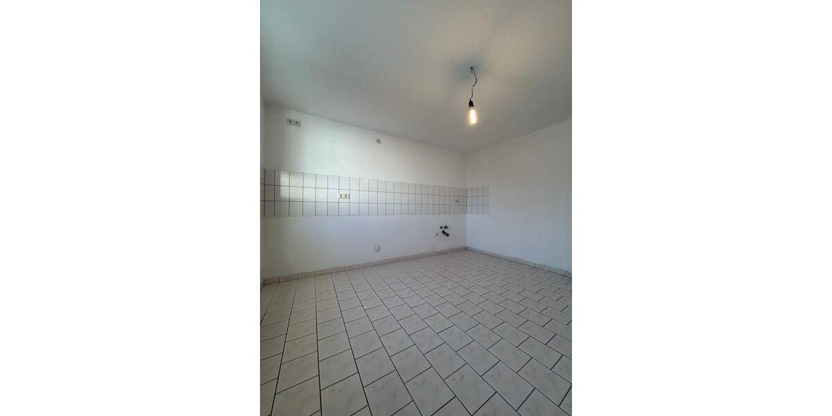 Etagenwohnung Magdeburg Sudenburg - 2 Zimmer, 64 m&sup2;, 360&euro; | Angebot:26616482