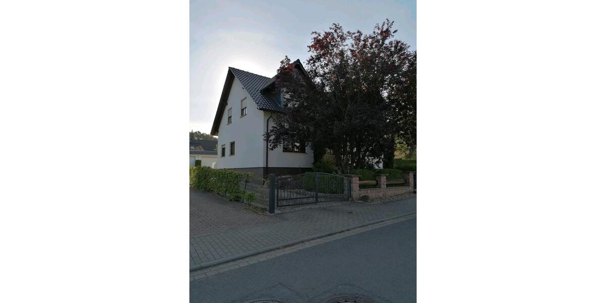 Einfamilienhaus Erxleben - 10 Zimmer, 229 m&sup2;, 395.000&euro; | Angebot:26882977