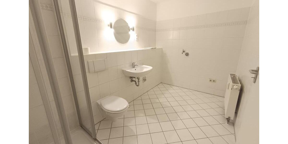 Etagenwohnung Magdeburg Nordwest - 2 Zimmer, 63 m&sup2;, 640&euro; | Angebot:27633786