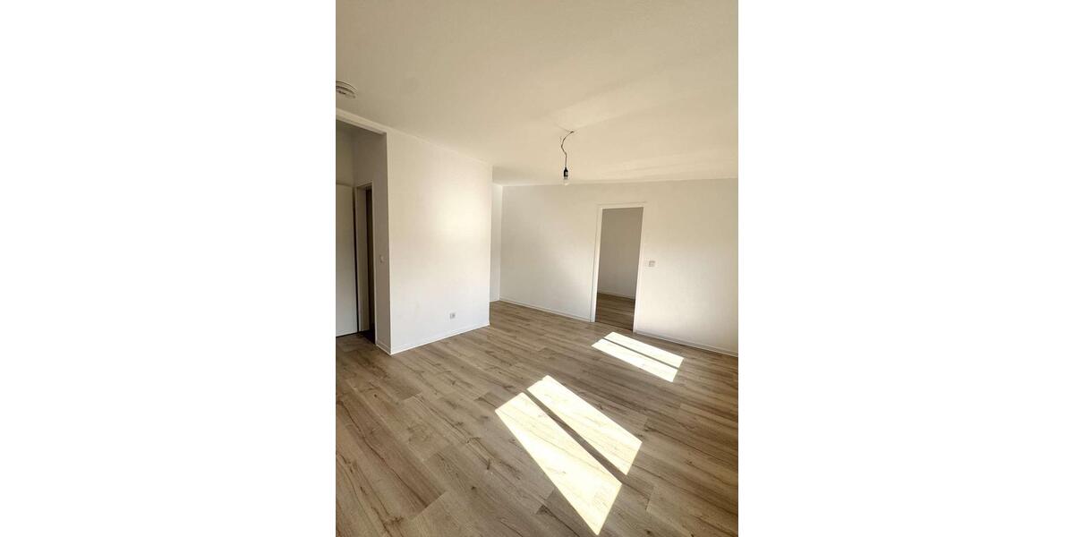 Dachgeschoßwohnung Magdeburg - 2 Zimmer, 39 m&sup2;, 419&euro; | Angebot:26647183