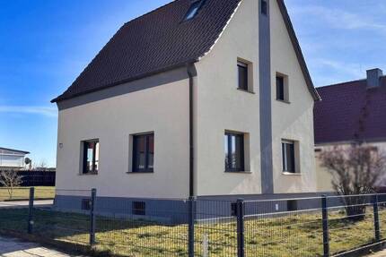 Erstbezug! Frisch saniertes EFH am Ortsrand Oschersleben! 4 zimmer