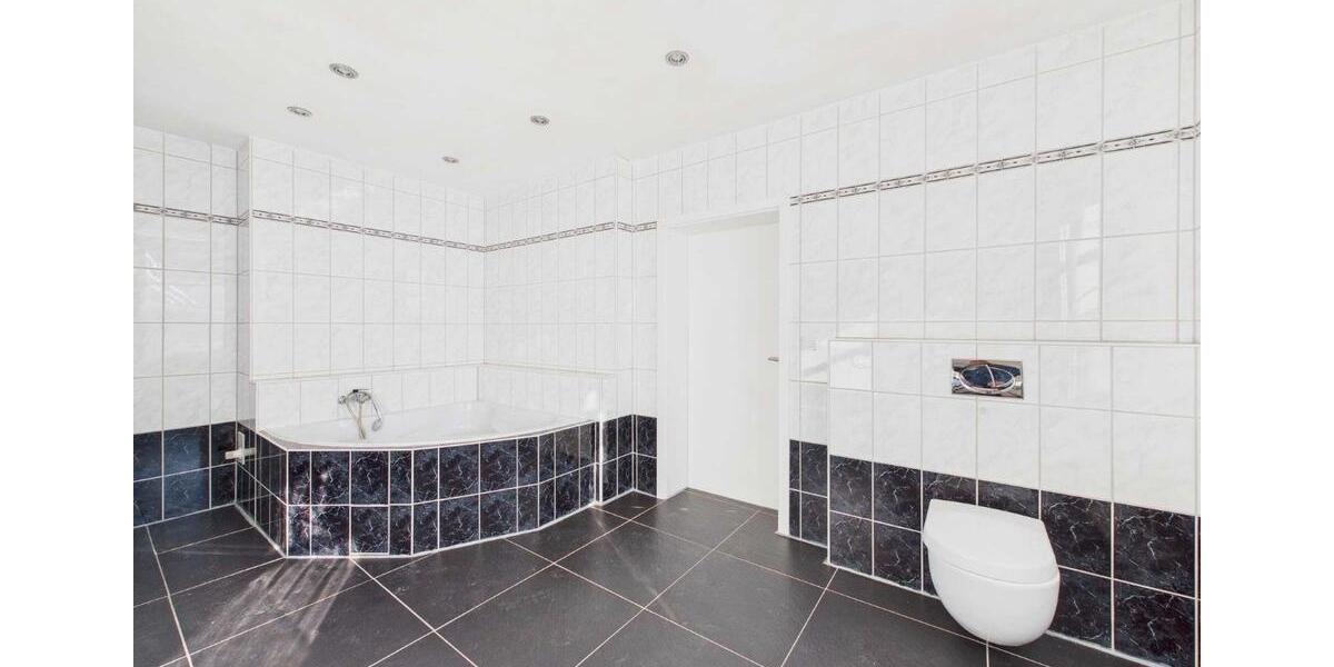 Einfamilienhaus Calbe (Saale) - 5 Zimmer, 155 m&sup2;, 229.000&euro; | Angebot:25993850