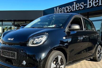Smart ForFour 7.820 km 17.800 &euro; Magdeburg 39120