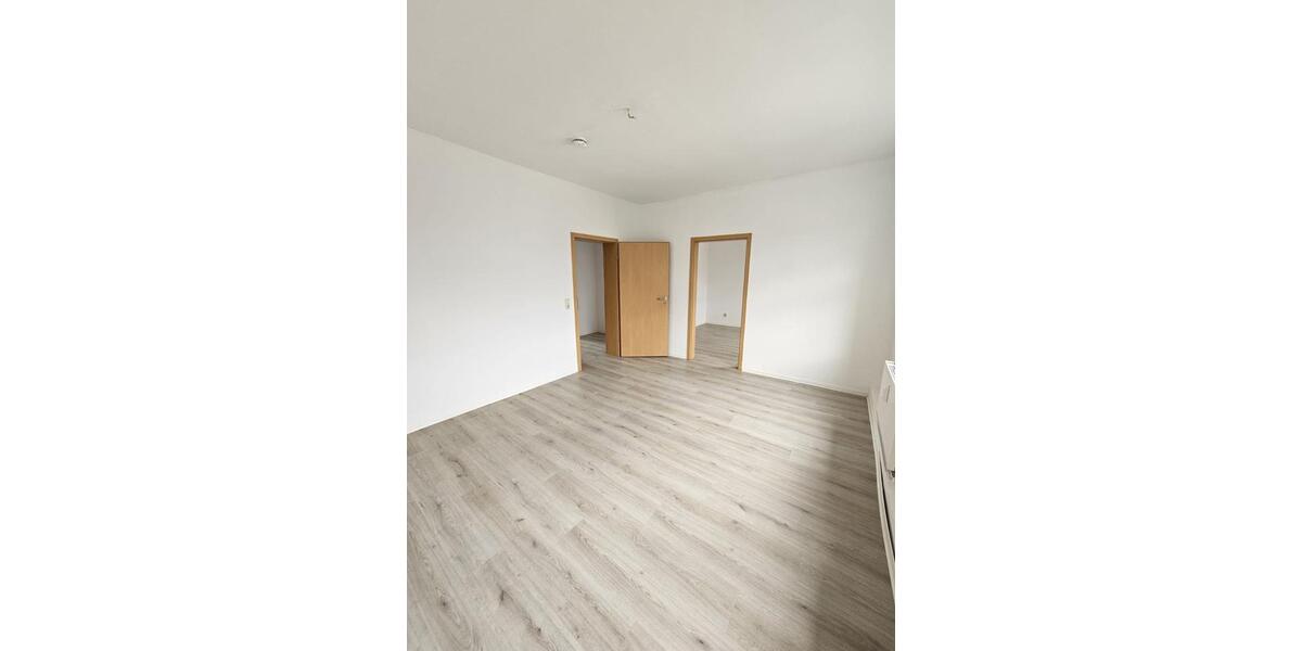 Helle Renovierte 2-Raum-Wohnung in Magdeburg Lemsdorf 2 zimmer