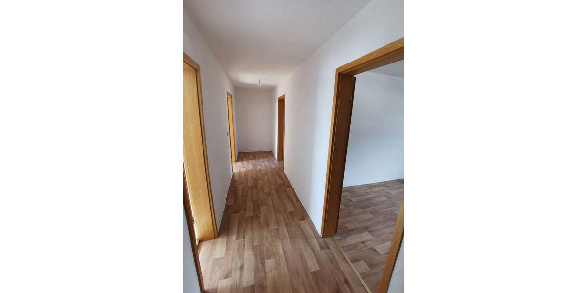 Etagenwohnung Schönebeck (Elbe) Schönebeck - 3 Zimmer, 90 m&sup2;, 450&euro; | Angebot:25732627