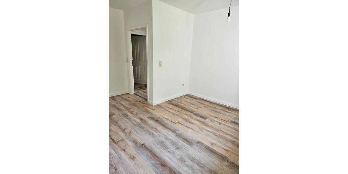 Erdgeschoßwohnung Erxleben - 2 Zimmer, 61 m&sup2;, 480&euro; | Angebot:25614998