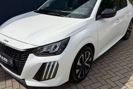 Peugeot 208 5.695 km 14.720 &euro; Magdeburg 39110