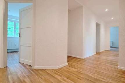 Wohnung Magdeburg Stadtfeld West - 4 Zimmer, 88 m&sup2;, 840&euro; | Angebot:26490703