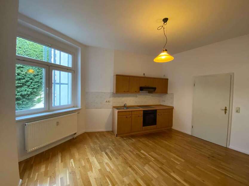 Wohnung zum Mieten in Magdeburg 329 € 53 m²