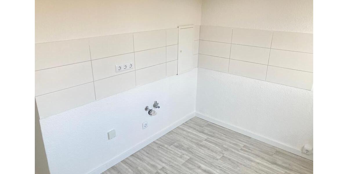 Etagenwohnung Magdeburg Alt Olvenstedt - 3 Zimmer, 65 m&sup2;, 426&euro; | Angebot:25098623