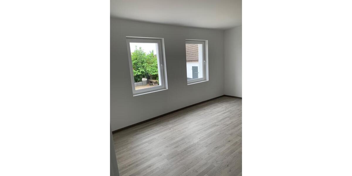 Etagenwohnung Egeln - 2 Zimmer, 62 m&sup2;, 620&euro; | Angebot:25300418