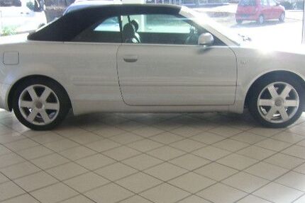 Audi A4 196.512 km 9.999 &euro; Schönebeck 39218