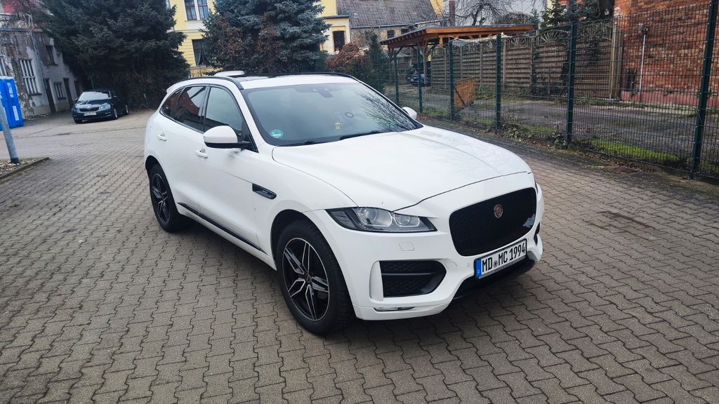 Jaguar F-Pace 165.000 km 16.500 &euro; Magdeburg 39126