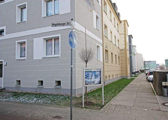 Etagenwohnung Oschersleben Oschersleben - 4 Zimmer, 88 m&sup2;, 491&euro; | Angebot:24813581