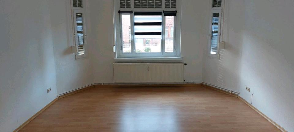 Erdgeschoßwohnung Calbe (Saale) - 4 Zimmer, 113 m&sup2;, 850&euro; | Angebot:26426147