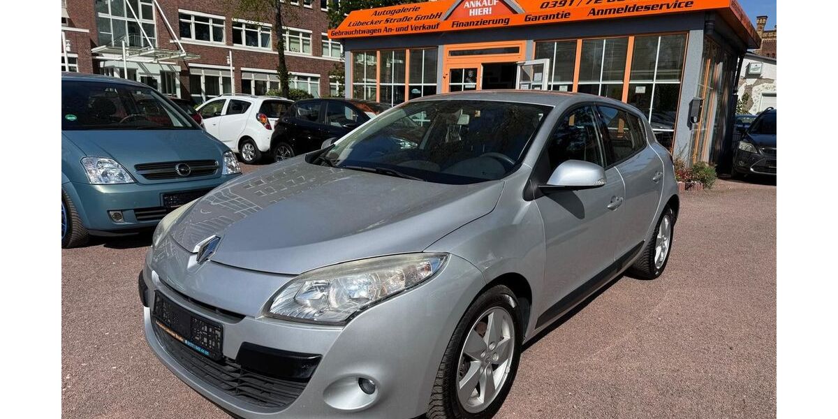 Renault Megane 80.300 km 4.890 &euro; Magdeburg 39124