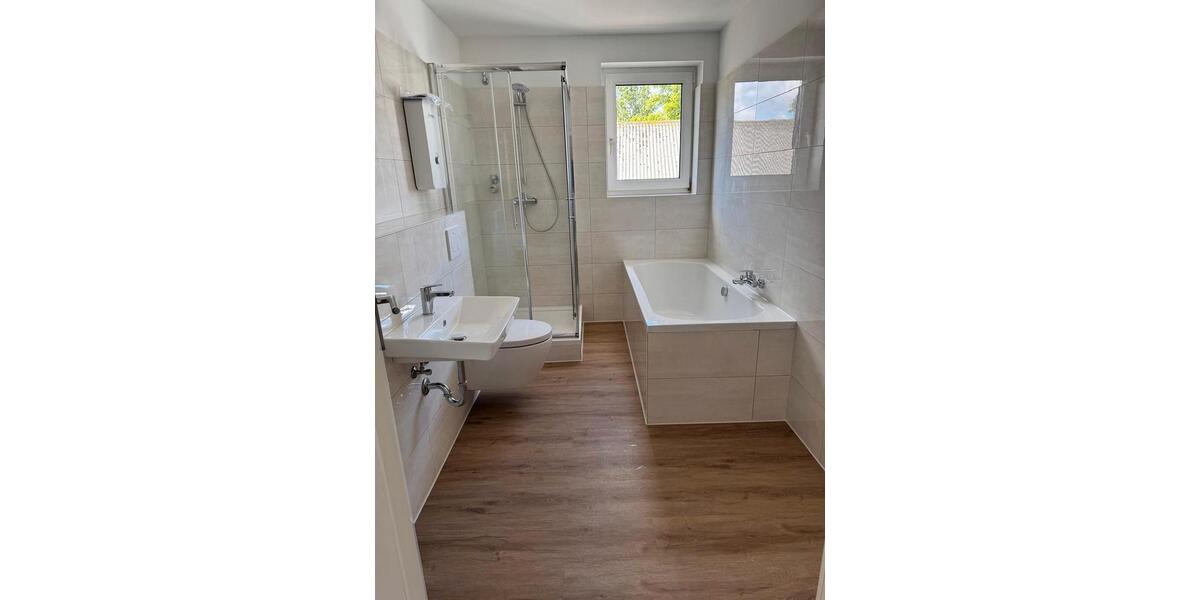 Maisonettenwohnung Magdeburg Brückfeld - 5 Zimmer, 139 m&sup2;, 1.390&euro; | Angebot:27593506