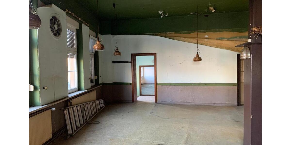 Mehrfamilienhaus, Wohnhaus Wolmirstedt - 18 Zimmer, 621 m&sup2;, 155.000&euro; | Angebot:27182517