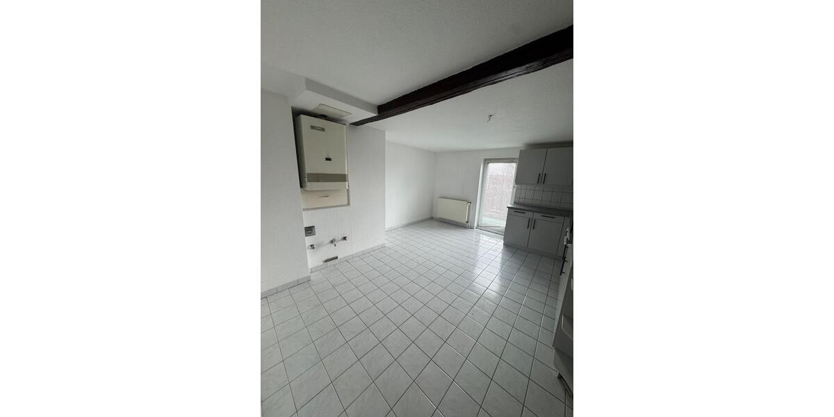 Dachgeschoßwohnung Magdeburg Leipziger Straße - 2 Zimmer, 64 m&sup2;, 570&euro; | Angebot:26038641