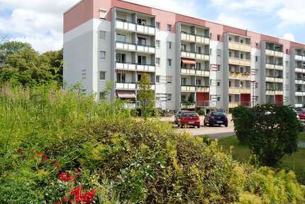 Wohnung Calbe - 3 Zimmer, 57 m&sup2;, 303&euro; | Angebot:26082959