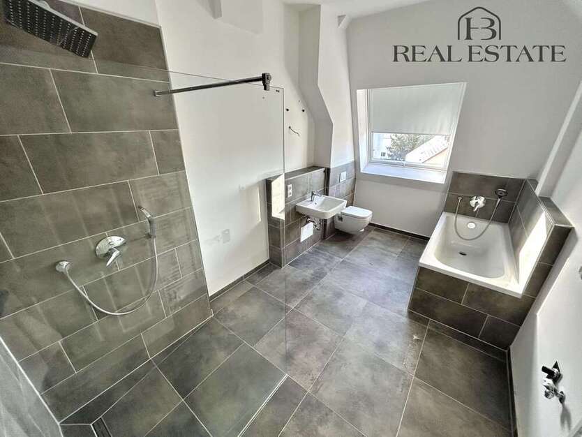 Wohnung zum Mieten in Magdeburg 1.096,74 € 121.86 m² 4 zimmer