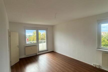 2-RW - ideal für Singles, junge Paare, Studenten,- Balkon 2 zimmer