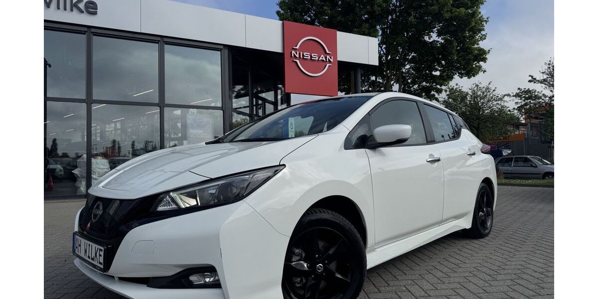 Nissan Leaf 74.299 km 17.990 &euro; Magdeburg 39120