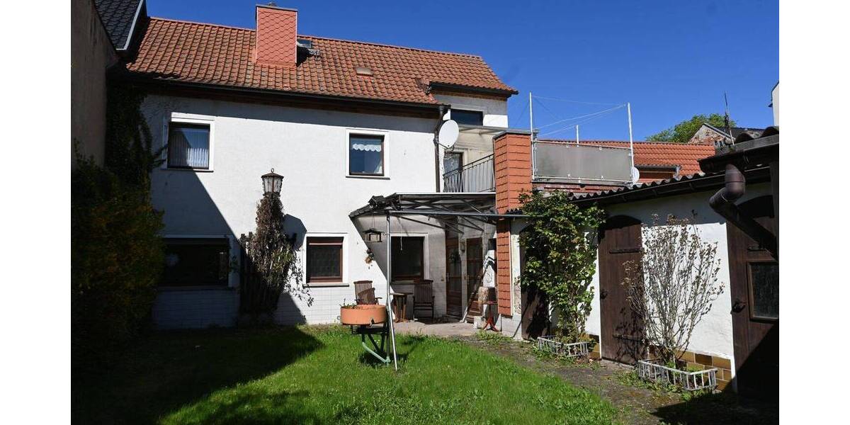 Mehrfamilienhaus, Wohnhaus Burg - 6 Zimmer, 160 m&sup2;, 250.000&euro; | Angebot:26556807