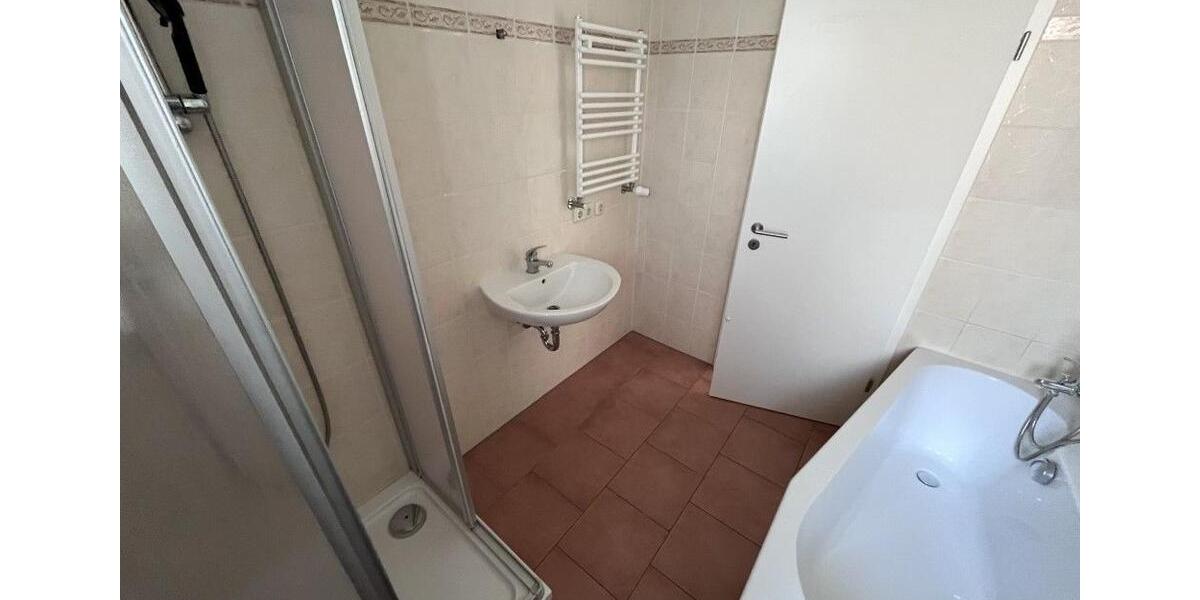 Etagenwohnung Magdeburg Barleber See - 2 Zimmer, 68 m&sup2;, 480&euro; | Angebot:21370733