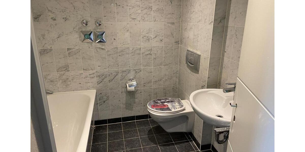 Dachgeschoßwohnung Magdeburg Nordwest - 2 Zimmer, 61 m&sup2;, 510&euro; | Angebot:26194067