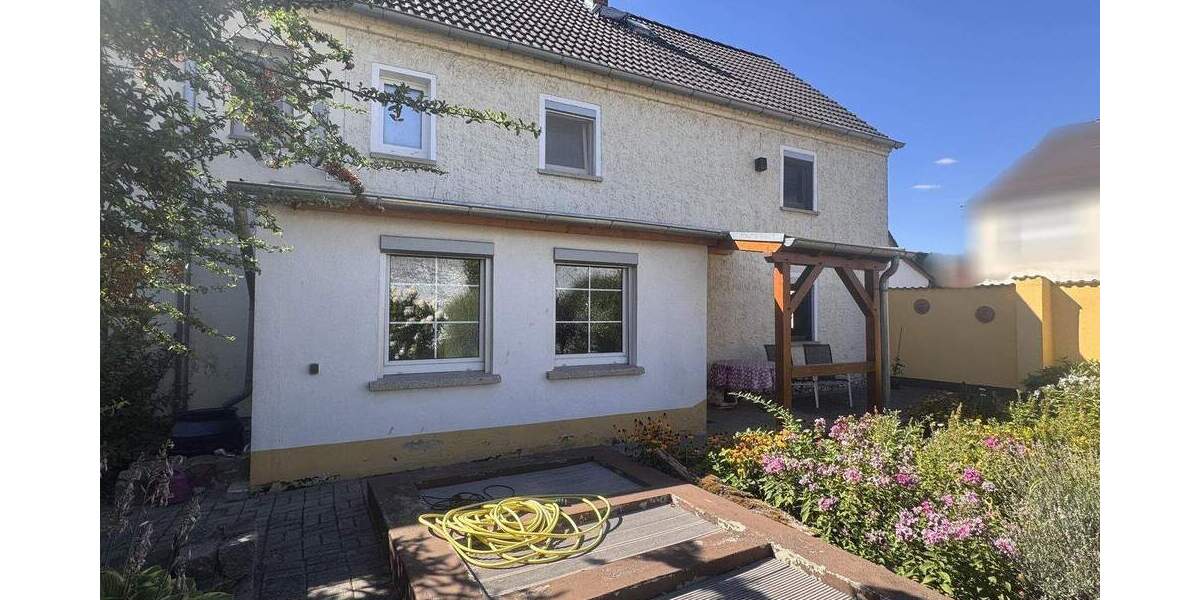 Einfamilienhaus Eggersdorf Eggersdorf - 5 Zimmer, 133 m&sup2;, 149.000&euro; | Angebot:25899347