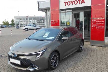 Toyota Corolla 10.431 km 25.990 &euro; Burg 39288