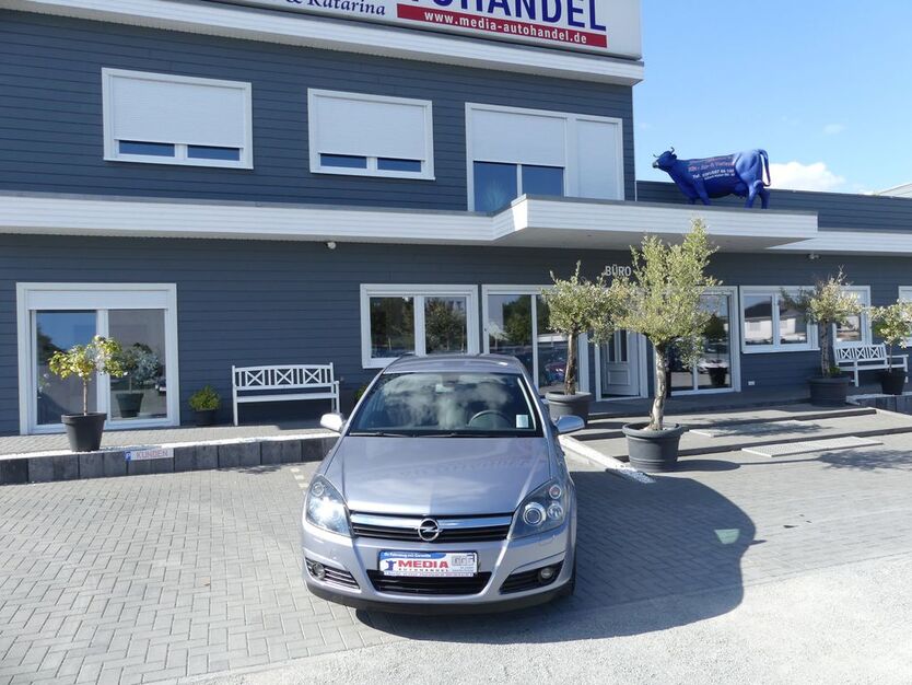 Opel Astra 82.000 km 5.000 € Magdeburg 39108