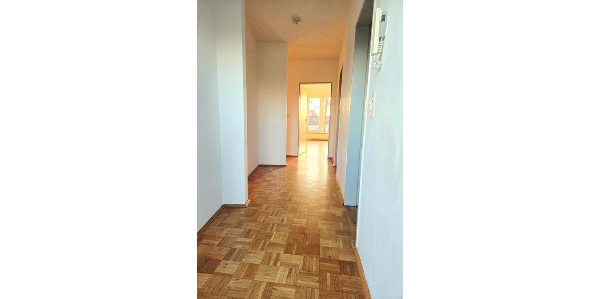 Etagenwohnung Magdeburg Alt Olvenstedt - 3 Zimmer, 67 m&sup2;, 519&euro; | Angebot:25903044